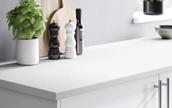 28mm Matt White Laminate & Particle Board Post-formed Kitchen Worktop, (L)2400mm -Prime Kitchen 28mm matt white laminate particle board post formed kitchen worktop l 2400mm3663602636151 22i