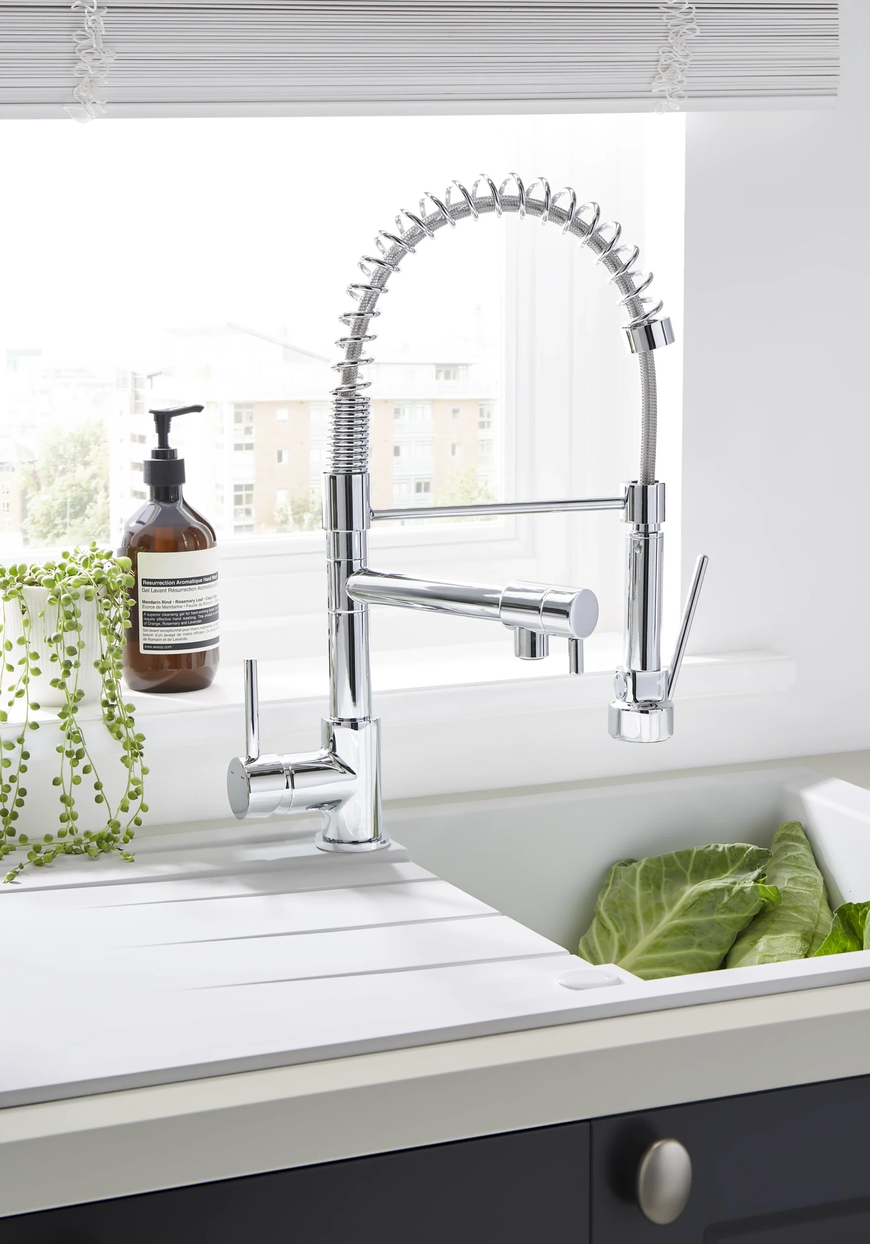 Cooke & Lewis Bilbrough Chrome Effect Kitchen Side Lever Spring Neck Tap 9 Cooke & Lewis Bilbrough Chrome Effect Kitchen Side Lever Spring Neck Tap - Image 7
