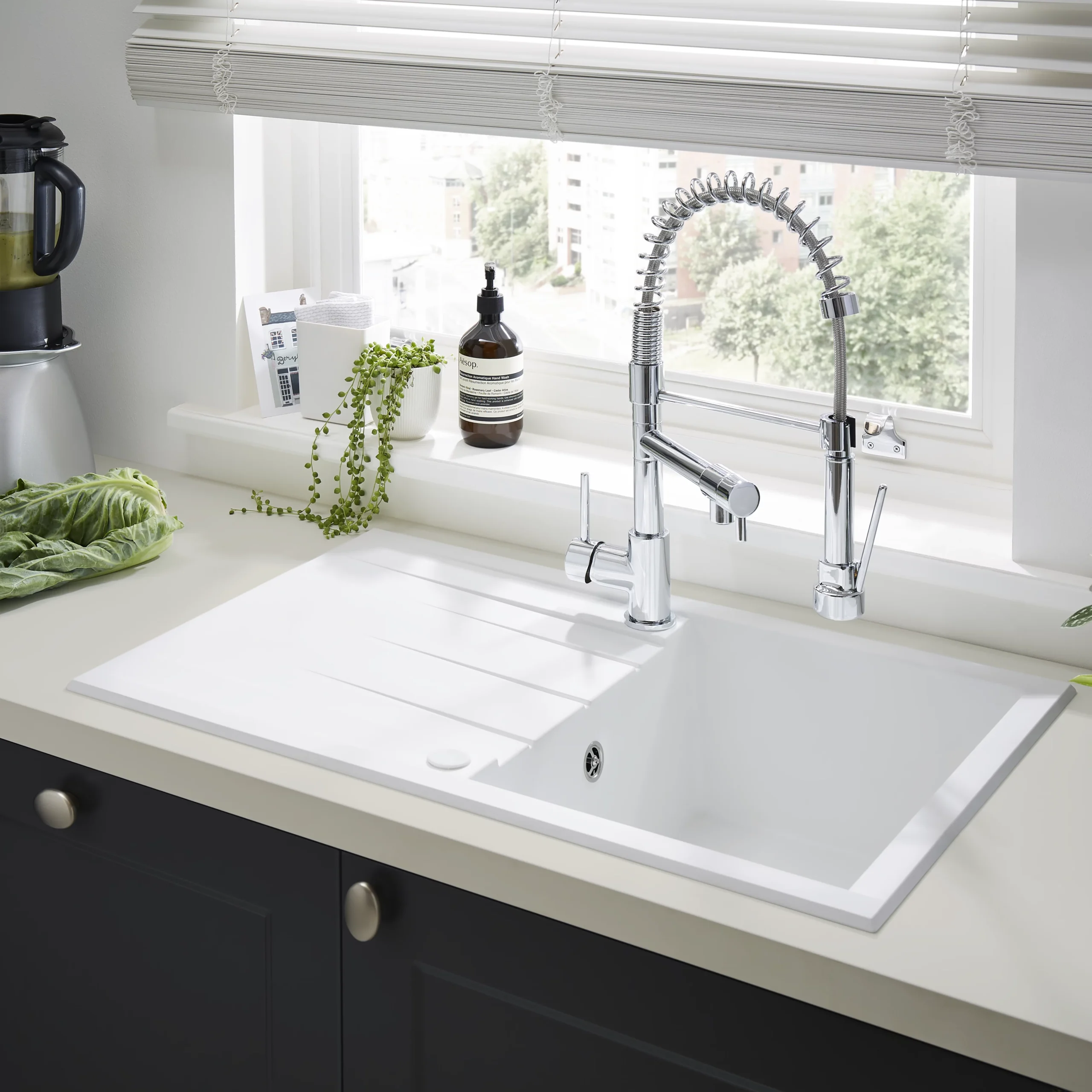 Cooke & Lewis Bilbrough Chrome Effect Kitchen Side Lever Spring Neck Tap 11 Cooke & Lewis Bilbrough Chrome Effect Kitchen Side Lever Spring Neck Tap - Image 9