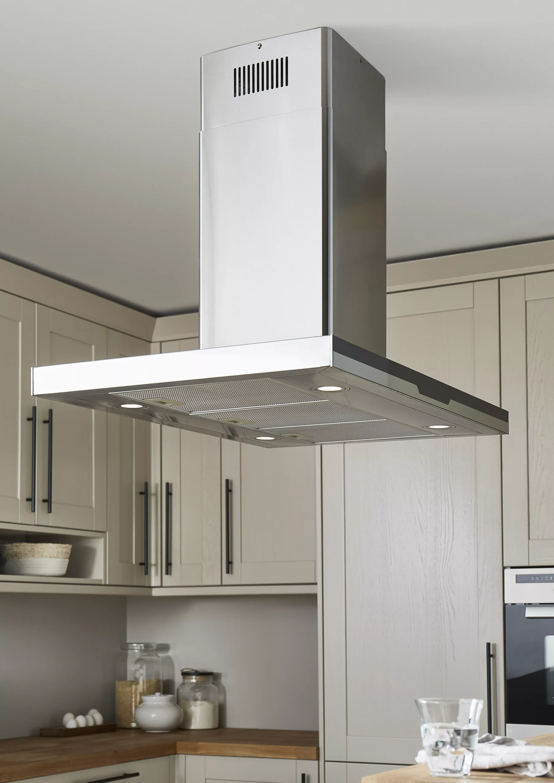 Cooke & Lewis CLIBHS90 Stainless Steel Island Cooker Hood (W)90cm 12 Cooke & Lewis CLIBHS90 Stainless Steel Island Cooker Hood (W)90cm - Image 10