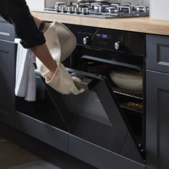 Cooke & Lewis CLMFBLa Built-in Single Multifunction Oven - Black 40 Cooke & Lewis CLMFBLa Built-in Single Multifunction Oven - Black -Prime Kitchen cooke lewis clmfbla built in single multifunction oven black3663602842835 31i