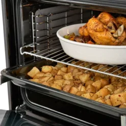 Cooke & Lewis CLMFBLa Built-in Single Multifunction Oven - Black 36 Cooke & Lewis CLMFBLa Built-in Single Multifunction Oven - Black -Prime Kitchen cooke lewis clmfbla built in single multifunction oven black3663602842835 38c