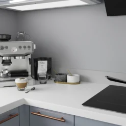 GoodHome 38mm Berberis Satin White Laminate & Particle Board Square Edge Kitchen Worktop, (L)3000mm -Prime Kitchen goodhome 38mm berberis satin white laminate particle board square edge kitchen worktop l 3000mm5059340483221 01i