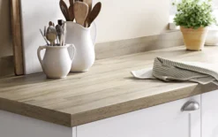 GoodHome 38mm Kabsa Matt Wood Effect Laminate & Particle Board Post-formed Kitchen Breakfast Bar, (L)2000mm -Prime Kitchen goodhome 38mm kabsa matt wood effect laminate particle board post formed kitchen breakfast bar l 2000mm3663602635079 22i