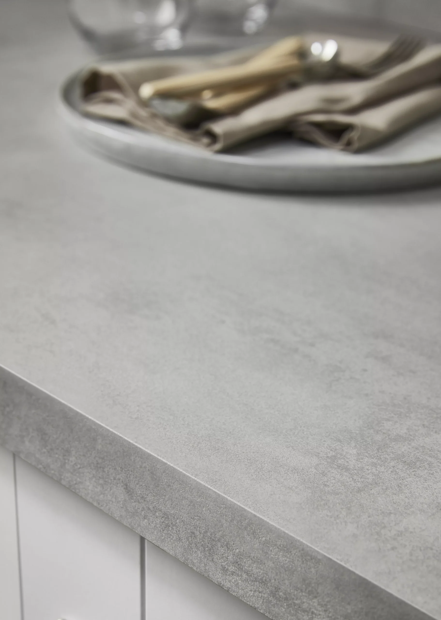 GoodHome 38mm Kala Matt Grey Concrete Effect Laminate & Particle Board Square Edge Kitchen Worktop, (L)3000mm 20 GoodHome 38mm Kala Matt Grey Concrete Effect Laminate & Particle Board Square Edge Kitchen Worktop, (L)3000mm - Image 18