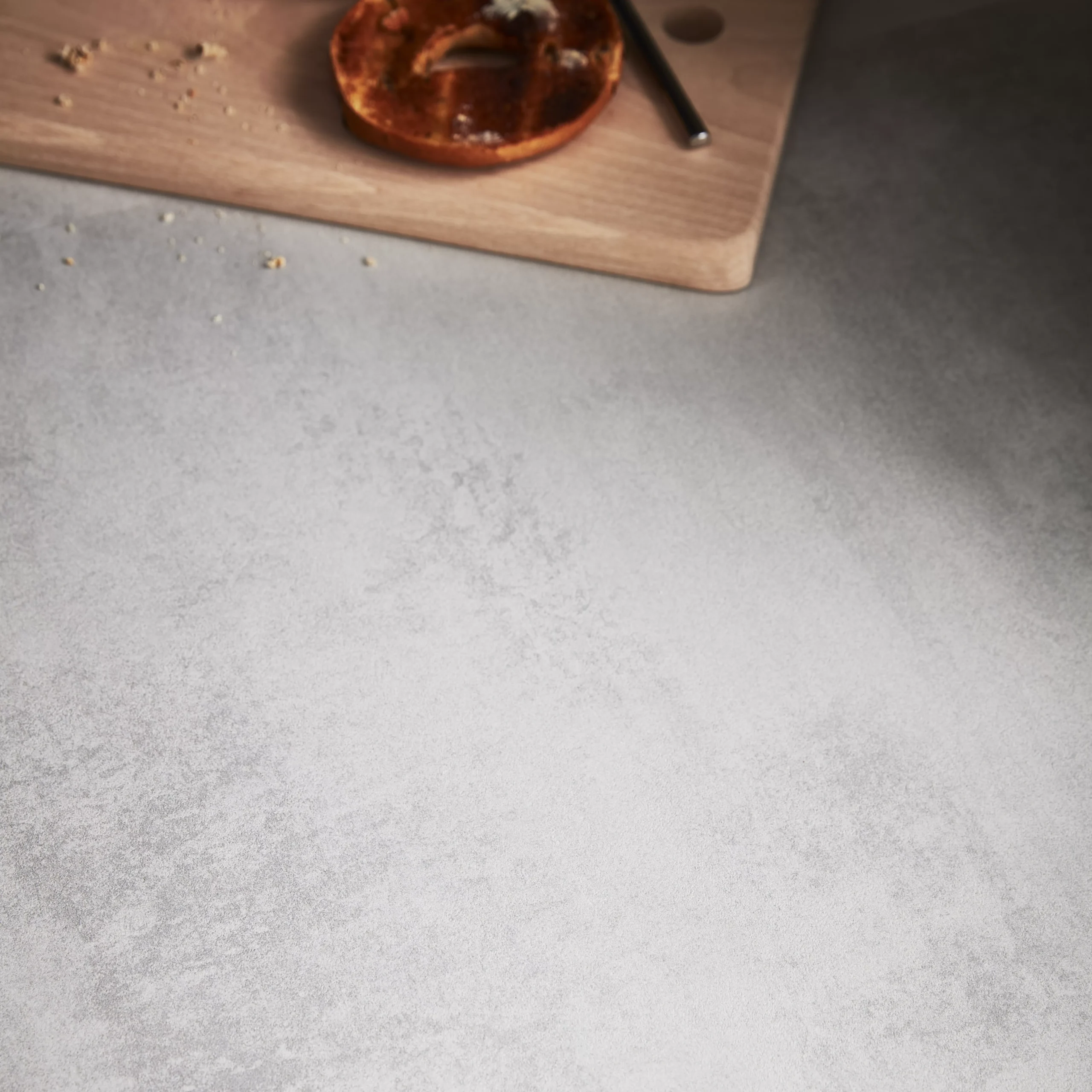 GoodHome 38mm Kala Matt Grey Concrete Effect Laminate & Particle Board Square Edge Kitchen Worktop, (L)3000mm 16 GoodHome 38mm Kala Matt Grey Concrete Effect Laminate & Particle Board Square Edge Kitchen Worktop, (L)3000mm - Image 14