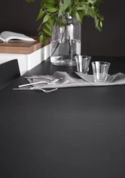 GoodHome 38mm Super Matt Black Chipboard & Laminate Square Edge Kitchen Worktop, (L)3000mm -Prime Kitchen goodhome 38mm super matt black chipboard laminate square edge kitchen worktop l 3000mm3663602635000 10i