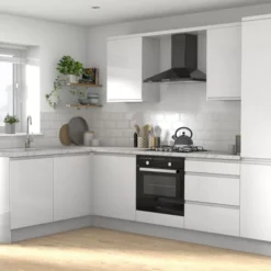 GoodHome Garcinia Gloss White Integrated Handle Base Kitchen Cabinet (W)600mm (H)720mm -Prime Kitchen goodhome garcinia gloss white integrated handle base kitchen cabinet w 600mm h 720mm5059340702490 03i bq