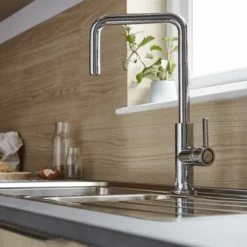 GoodHome Kamut Silver Chrome Effect Kitchen Side Lever Tap -Prime Kitchen goodhome kamut silver chrome effect kitchen side lever tap3663602481928 01i bq