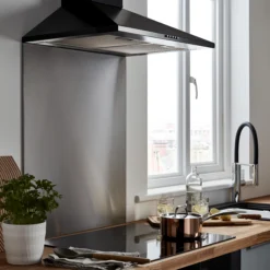 GoodHome Kasei Polished Brushed Effect Stainless Steel Splashback, (H)800mm (W)600mm (T)10mm -Prime Kitchen goodhome kasei polished brushed effect stainless steel splashback h 800mm w 600mm t 10mm3663602633969 07i bq