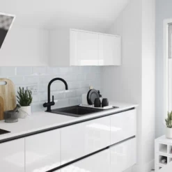 GoodHome Romesco Black Composite Quartz 1 Bowl Sink & Drainer (W)515mm X (L)772mm -Prime Kitchen goodhome romesco black composite quartz 1 bowl sink drainer w 515mm x l 772mm5059340458748 05i 1