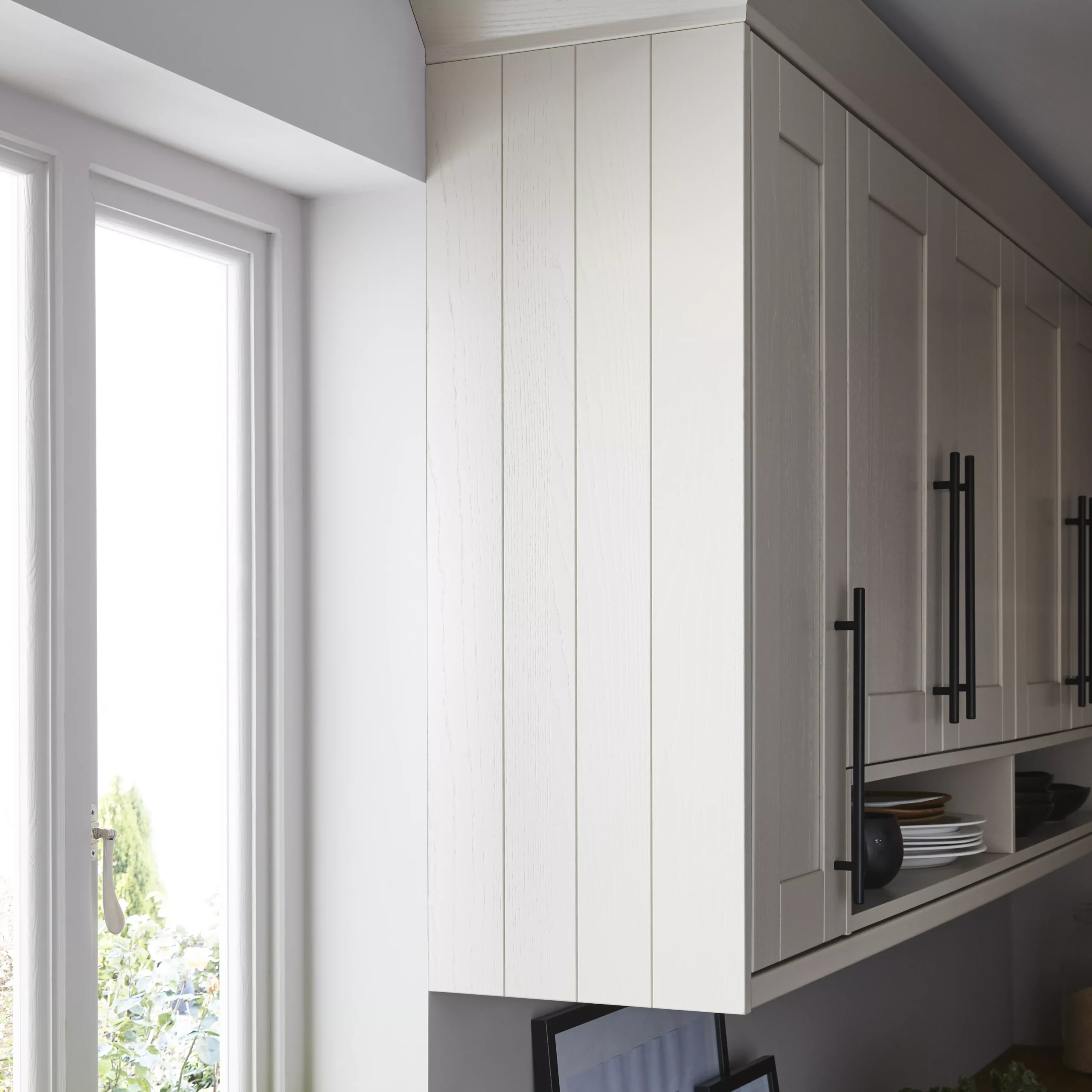 GoodHome Verbena Matt Cashmere Painted Natural Ash Shaker Standard End Panel (H)900mm (W)610mm 10 GoodHome Verbena Matt Cashmere Painted Natural Ash Shaker Standard End Panel (H)900mm (W)610mm - Image 8