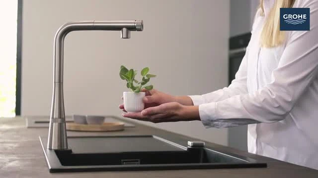 Grohe SmartControl Chrome-plated Kitchen Pull-out Spray Mono Mixer Tap 4 Grohe SmartControl Chrome-plated Kitchen Pull-out Spray Mono Mixer Tap - Image 2