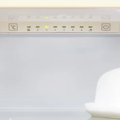 Hisense RB390N4WB1_BK 60:40 Freestanding Frost Free Fridge Freezer - Black -Prime Kitchen hisense rb390n4wb1 bk 60 40 freestanding frost free fridge freezer black6921727046406 03c bq