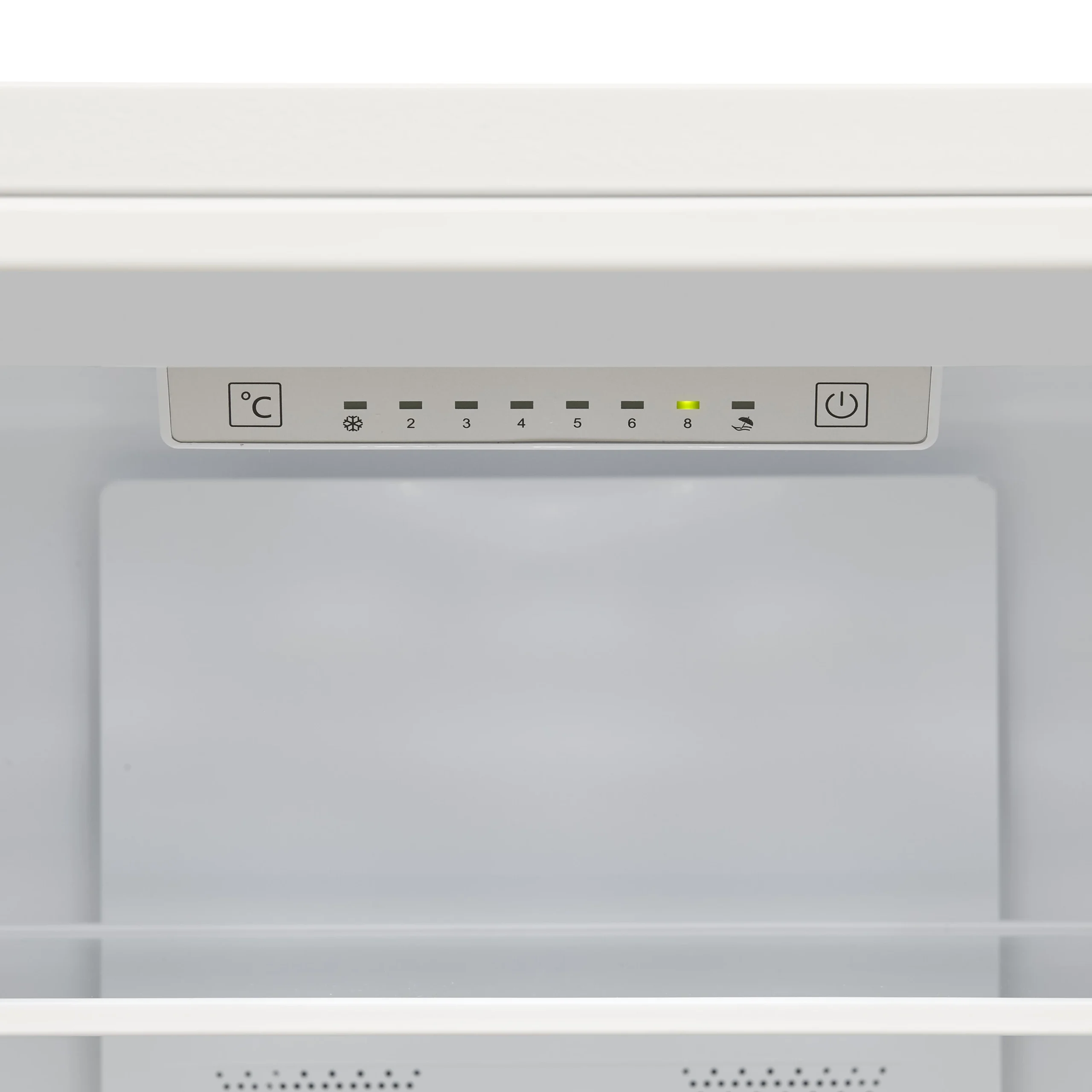 Hisense RB390N4WW1_WH Freestanding Frost Free Fridge Freezer - White 6 Hisense RB390N4WW1_WH Freestanding Frost Free Fridge Freezer - White - Image 4