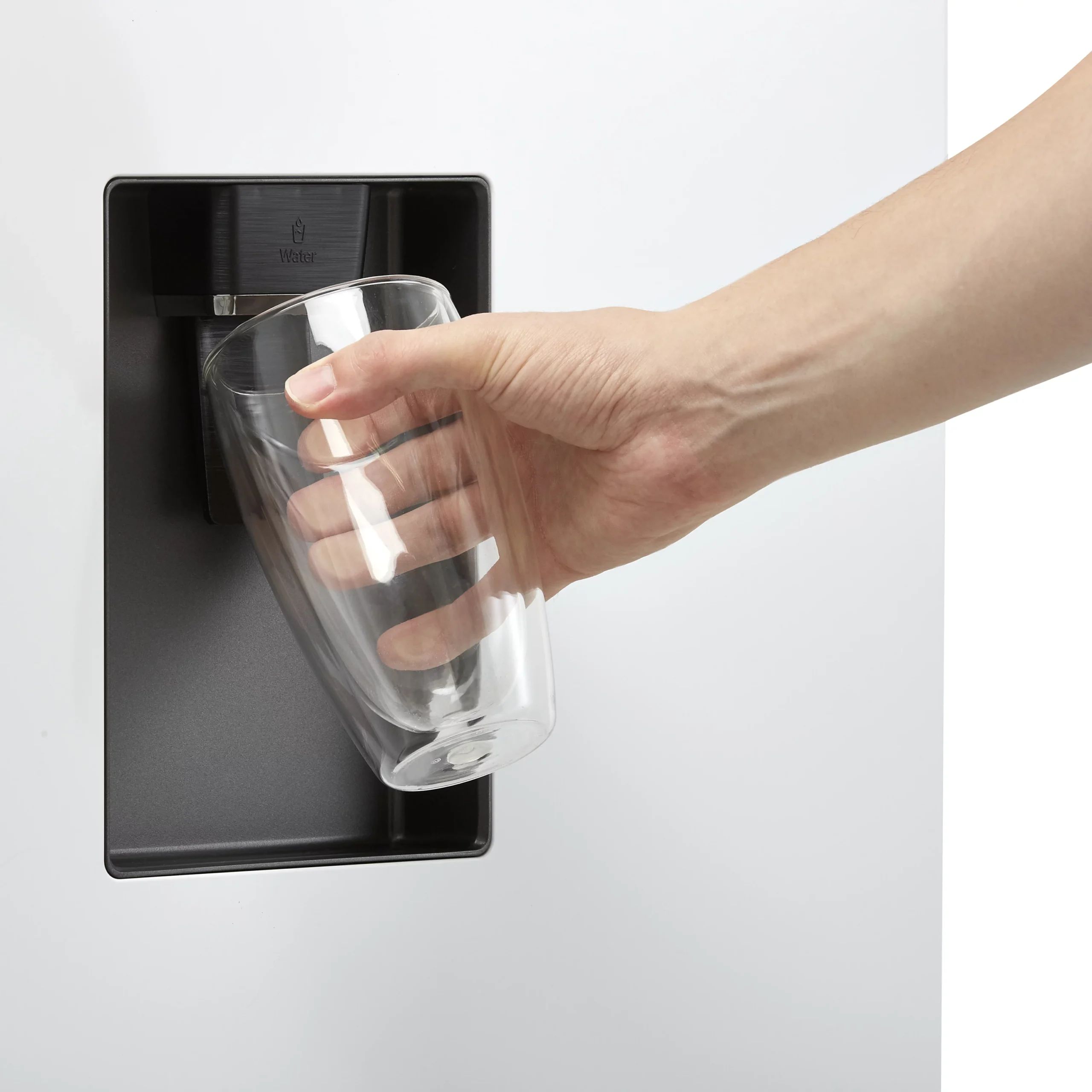 Hisense RB390N4WW1_WH Freestanding Frost Free Fridge Freezer - White 7 Hisense RB390N4WW1_WH Freestanding Frost Free Fridge Freezer - White - Image 5