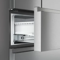 Hisense RF632N4BCF 70:30 Freestanding Frost Free Fridge Freezer - Stainless Steel Effect -Prime Kitchen hisense rf632n4bcf 70 30 freestanding frost free fridge freezer stainless steel effect6921727062154 04c bq