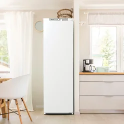 Hisense RIL391D4AW1 Integrated Fridge - White -Prime Kitchen hisense ril391d4aw1 integrated fridge white6921727043252 06i bq