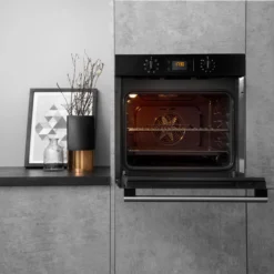 Hotpoint Class 2 SA2540HBL_BK Built-in Single Multifunction Oven - Black -Prime Kitchen hotpoint class 2 sa2540hbl bk built in single multifunction oven black5054645001507 08i bq