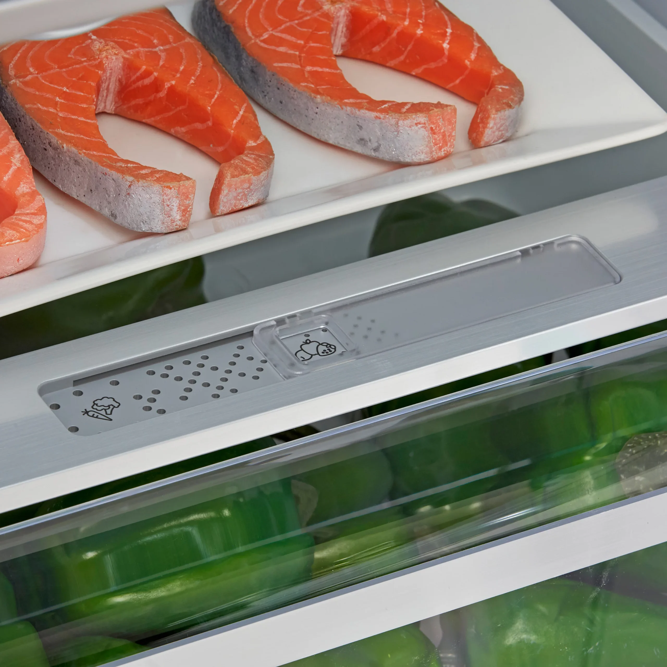 Hotpoint H7NT911TWH1_WH 60:40 Freestanding Frost Free Fridge Freezer - White 8 Hotpoint H7NT911TWH1_WH 60:40 Freestanding Frost Free Fridge Freezer - White - Image 6