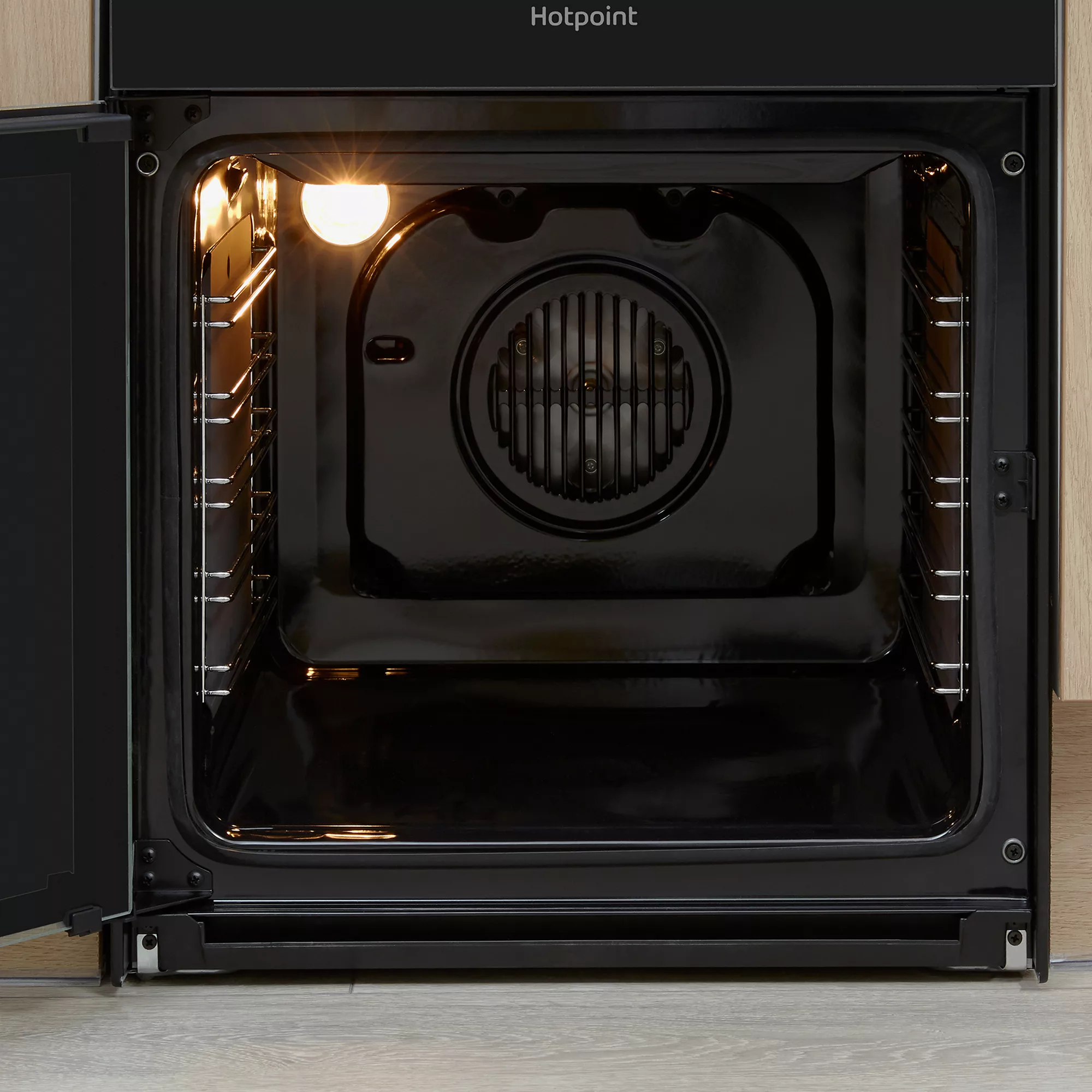 Hotpoint HD5V93CCB/UK_BK 50cm Double Electric Fan Cooker With Ceramic Hob - Black 13 Hotpoint HD5V93CCB/UK_BK 50cm Double Electric Fan Cooker With Ceramic Hob - Black - Image 11