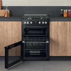 Hotpoint HDM67G0C2CB/UK 60cm Double Gas Cooker With Gas Hob - Black -Prime Kitchen hotpoint hdm67g0c2cb uk 60cm double gas cooker with gas hob black5054645595563 11i bq