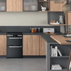 Hotpoint HDM67V9HCB/U_BK 60cm Double Electric Cooker With Ceramic Hob - Black -Prime Kitchen hotpoint hdm67v9hcb u bk 60cm double electric cooker with ceramic hob black5054645595068 09i bq