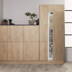 Hotpoint HF1801EF1UK Integrated Frost Free Freezer - Gloss White -Prime Kitchen hotpoint hf1801ef1uk integrated frost free freezer gloss white5054645613724 10i bq