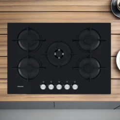 Hotpoint HGS72SBK (W)73cm Gas Hob - Black -Prime Kitchen hotpoint hgs72sbk w 73cm gas hob black5054645634354 06i bq
