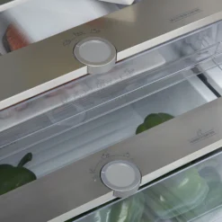 Hotpoint HTC20T321UK_WH Built-in Frost Free Fridge Freezer - White 19 Hotpoint HTC20T321UK_WH Built-in Frost Free Fridge Freezer - White -Prime Kitchen hotpoint htc20t321uk wh built in frost free fridge freezer white5054645633685 04c bq