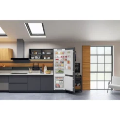 Hotpoint HTC20T321UK_WH Built-in Frost Free Fridge Freezer - White 25 Hotpoint HTC20T321UK_WH Built-in Frost Free Fridge Freezer - White -Prime Kitchen hotpoint htc20t321uk wh built in frost free fridge freezer white5054645633685 10i bq