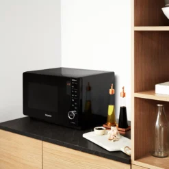 Hotpoint MWH2622MB_BK Freestanding Microwave With Grill - Black -Prime Kitchen hotpoint mwh2622mb bk freestanding microwave with grill black5016108959374 07i bq