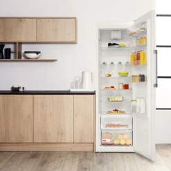 Hotpoint SH81QWRFDUK1 Freestanding Fridge - White 20 Hotpoint SH81QWRFDUK1 Freestanding Fridge - White -Prime Kitchen hotpoint sh81qwrfduk1 freestanding fridge white5054645606443 10i bq