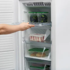 Hotpoint UH8F1CWUK1_WH Freestanding Frost Free Freezer - White 20 Hotpoint UH8F1CWUK1_WH Freestanding Frost Free Freezer - White -Prime Kitchen hotpoint uh8f1cwuk1 wh freestanding frost free freezer white5054645606740 04i bq