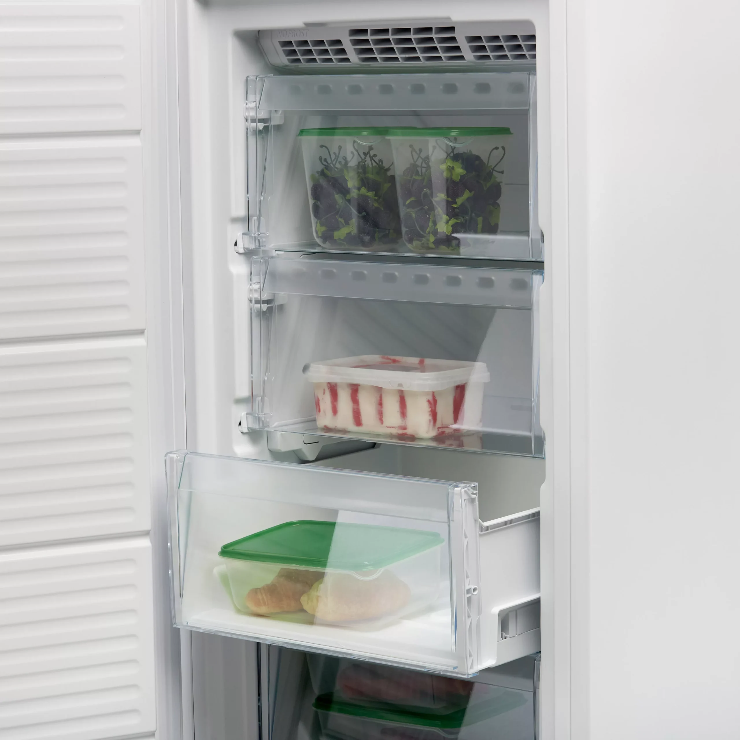 Hotpoint UH8F1CWUK1_WH Freestanding Frost Free Freezer - White 7 Hotpoint UH8F1CWUK1_WH Freestanding Frost Free Freezer - White - Image 5