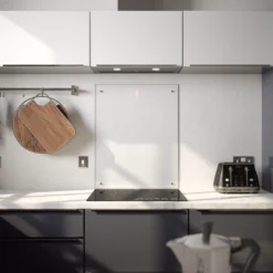 Laura Ashley Clear Glass Splashback, (H)750mm (W)600mm (T)6mm -Prime Kitchen laura ashley clear glass splashback h 750mm w 600mm t 6mm5060729155523 01i bq