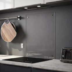 Laura Ashley Clear Glass Splashback, (H)750mm (W)600mm (T)6mm -Prime Kitchen laura ashley clear glass splashback h 750mm w 600mm t 6mm5060729155523 03i bq