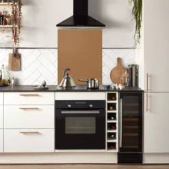 Laura Ashley Copper Glass Splashback, (H)750mm (W)600mm (T)6mm -Prime Kitchen laura ashley copper glass splashback h 750mm w 600mm t 6mm5060729155011 01i bq