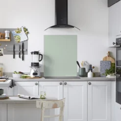 Laura Ashley Eau De Nil Glass Splashback, (H)750mm (W)600mm (T)6mm -Prime Kitchen laura ashley eau de nil glass splashback h 750mm w 600mm t 6mm5060729155042 02i bq