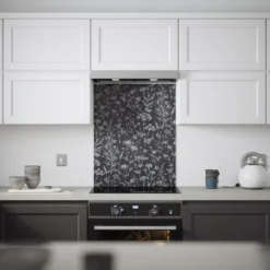 Laura Ashley Lisette Charcoal Silhouette Floral Glass Splashback, (H)750mm (W)600mm (T)6mm -Prime Kitchen laura ashley lisette charcoal silhouette floral glass splashback h 750mm w 600mm t 6mm5060729155479 03i bq