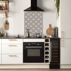 Laura Ashley Wicker Dove Grey Geometric Glass Splashback, (H)750mm (W)600mm (T)6mm -Prime Kitchen laura ashley wicker dove grey geometric glass splashback h 750mm w 600mm t 6mm5060729155332 01i bq