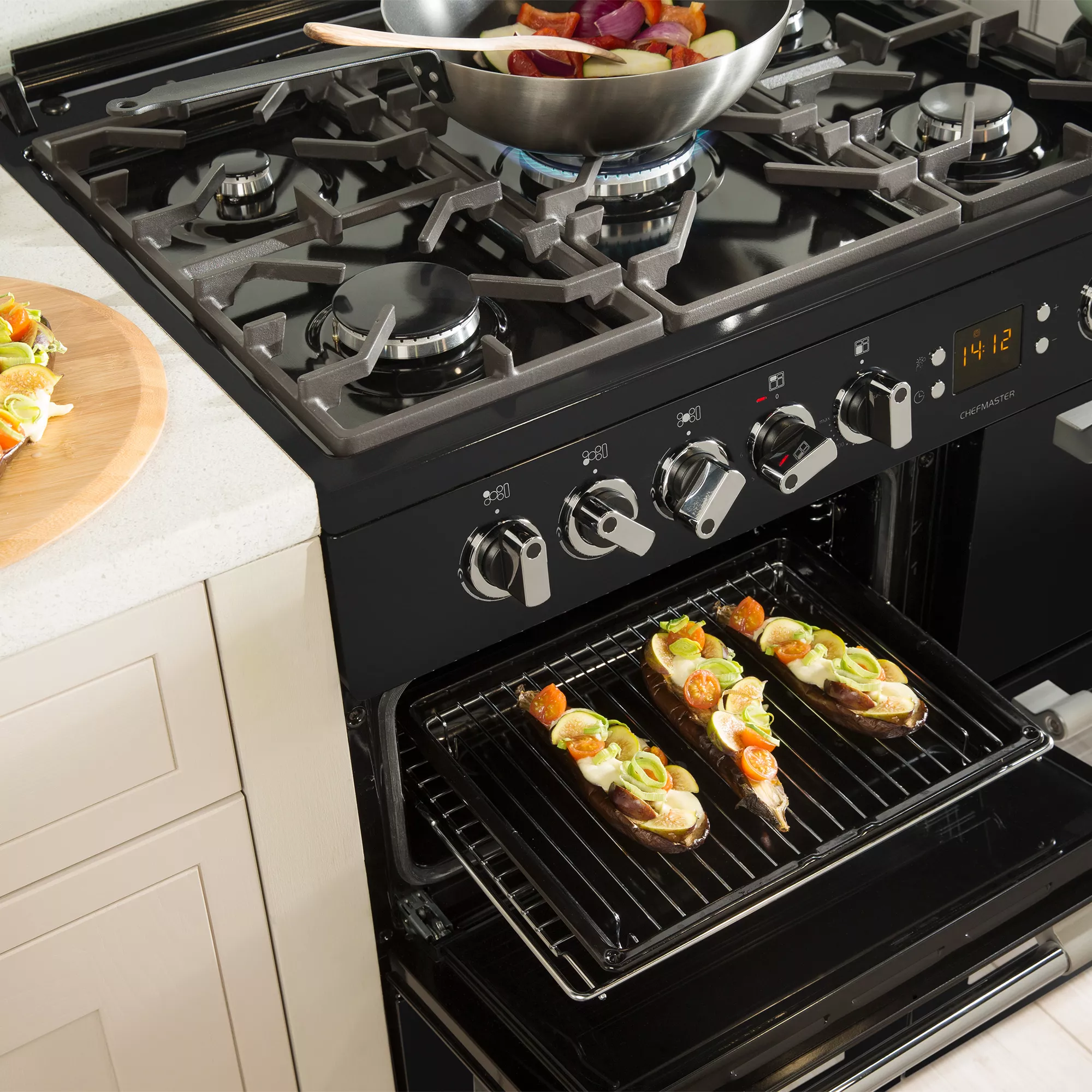 Leisure CC100F521K Freestanding Electric Range Cooker With Gas & Electric Hob 11 Leisure CC100F521K Freestanding Electric Range Cooker With Gas & Electric Hob - Image 9