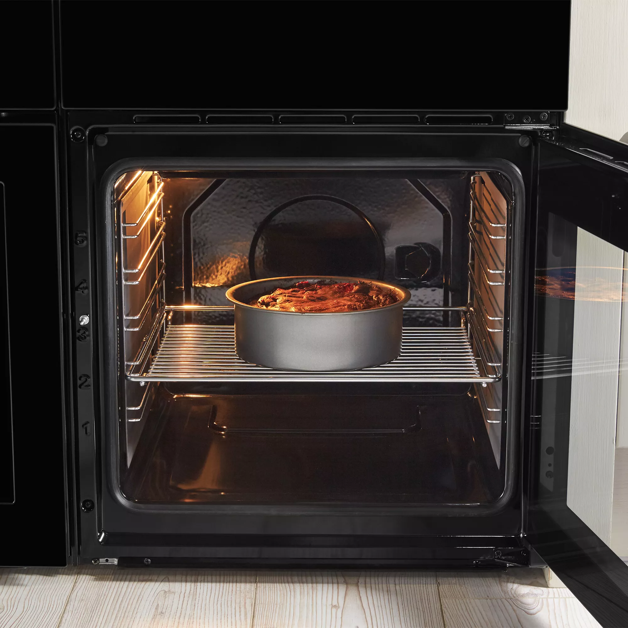 Leisure CC100F521K Freestanding Electric Range Cooker With Gas & Electric Hob 8 Leisure CC100F521K Freestanding Electric Range Cooker With Gas & Electric Hob - Image 6