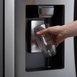 Samsung RF23R62E3SR_SS 70:30 American Style Freestanding Fridge Freezer - Silver -Prime Kitchen samsung rf23r62e3sr ss 70 30 american style freestanding fridge freezer silver8806090709203 02c bq