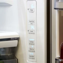 Samsung RF23R62E3SR_SS 70:30 American Style Freestanding Fridge Freezer - Silver -Prime Kitchen samsung rf23r62e3sr ss 70 30 american style freestanding fridge freezer silver8806090709203 04c bq